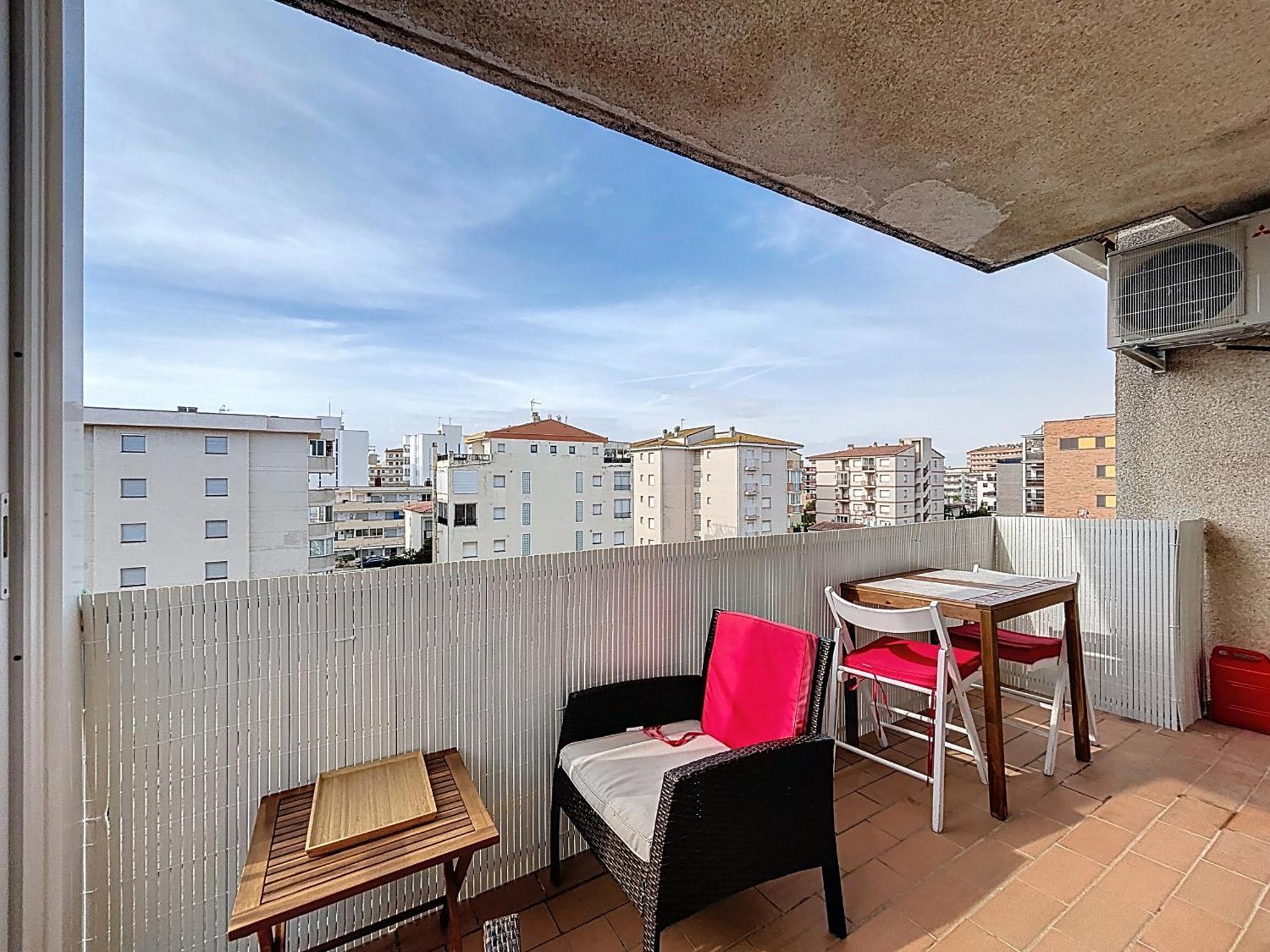Sol Y Playa 4 1 Piso Muy Bonito Y Reformado Apartment Roses Exterior photo